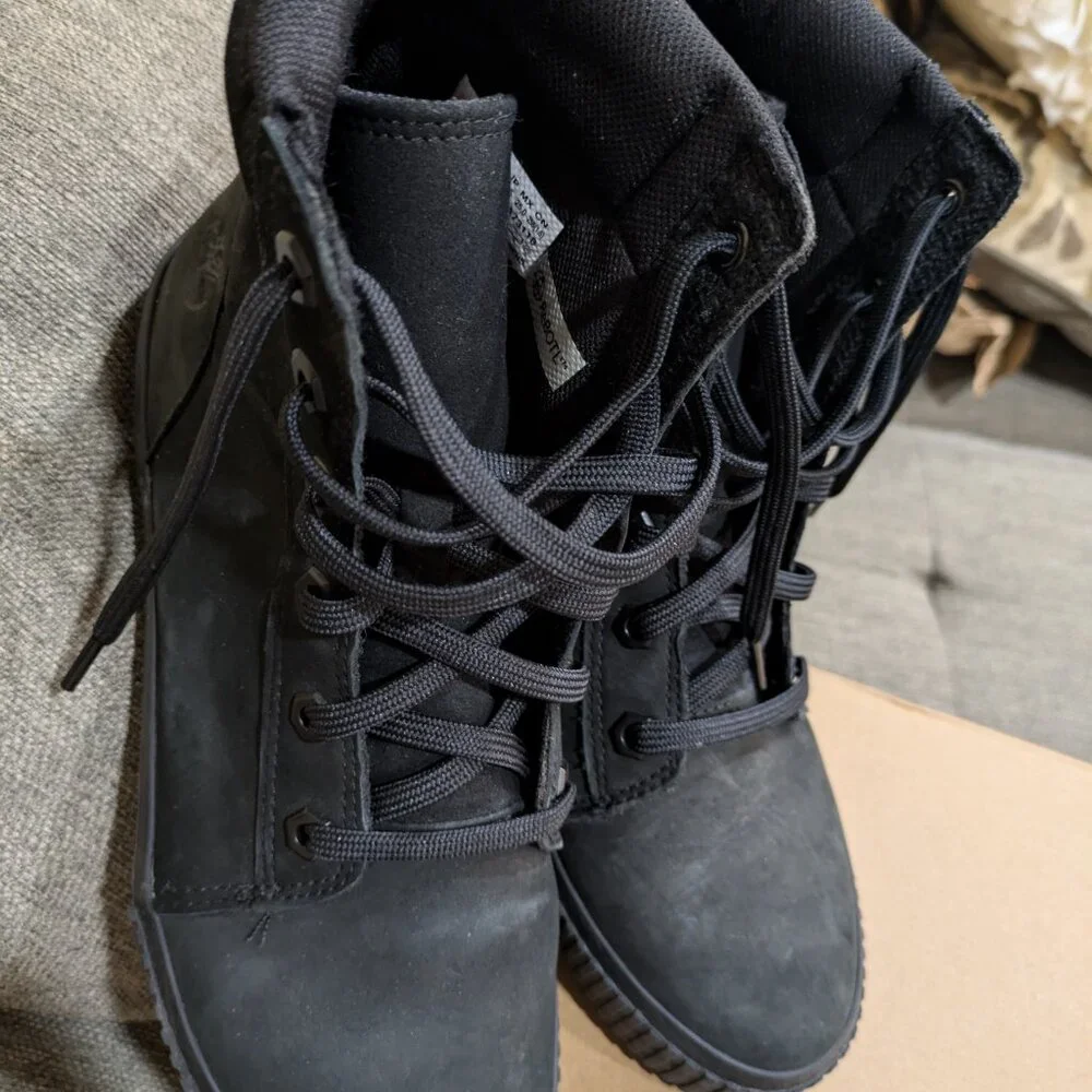 Timberland Women's BOOT Size 8.5 US Color Black-Good Condition - Picture 5 of 6